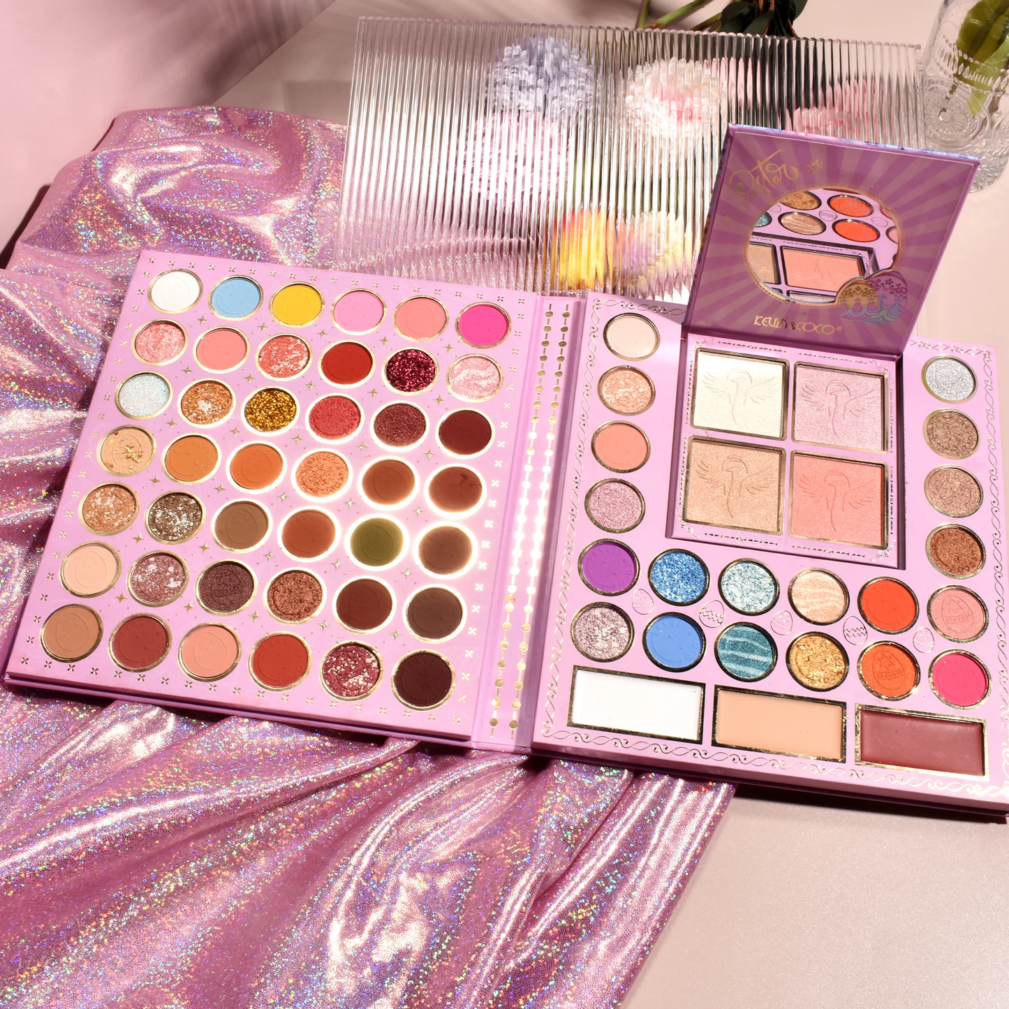 Paleta de sombras de ojos e iluminadores Celestial Dreams de 69 colores