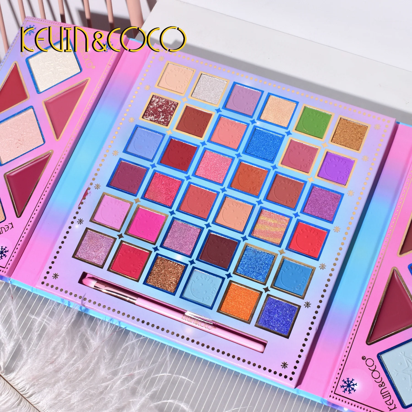 Paleta de sombras de ojos KEVIN&COCO Ice Queen de 50 colores