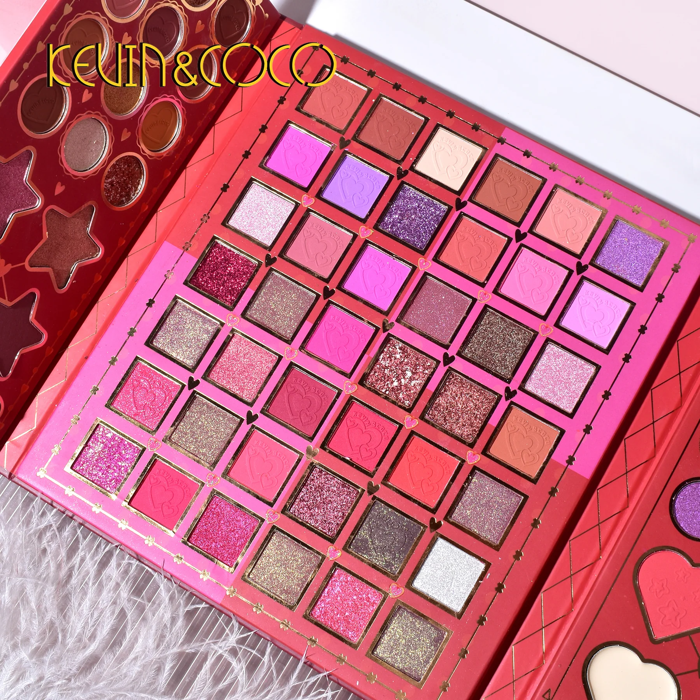 Paleta de sombras de ojos KEVIN & COCO Bunny Dreams de 74 colores