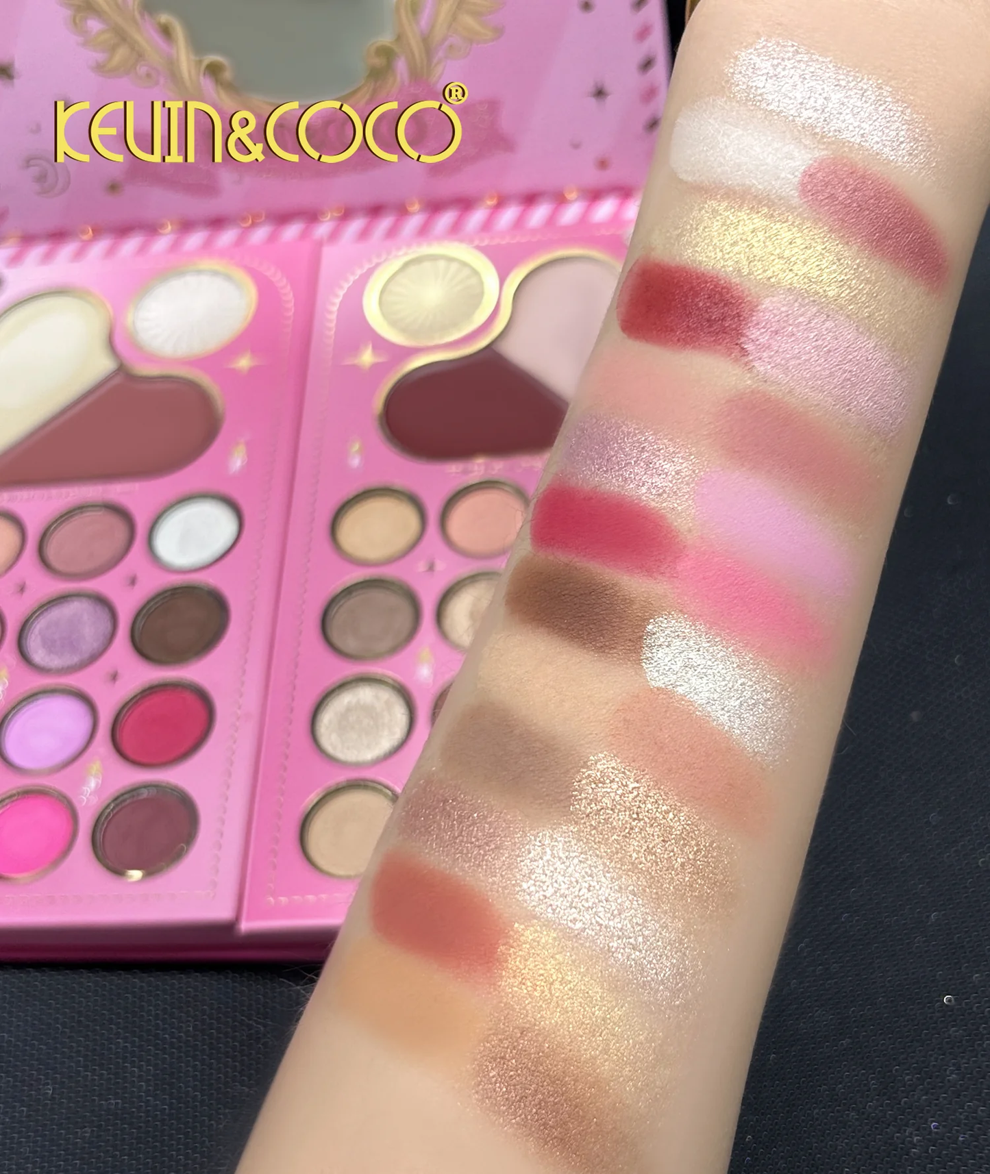 Paleta de sombras de ojos KEVIN & COCO Princess Arora de 79 colores