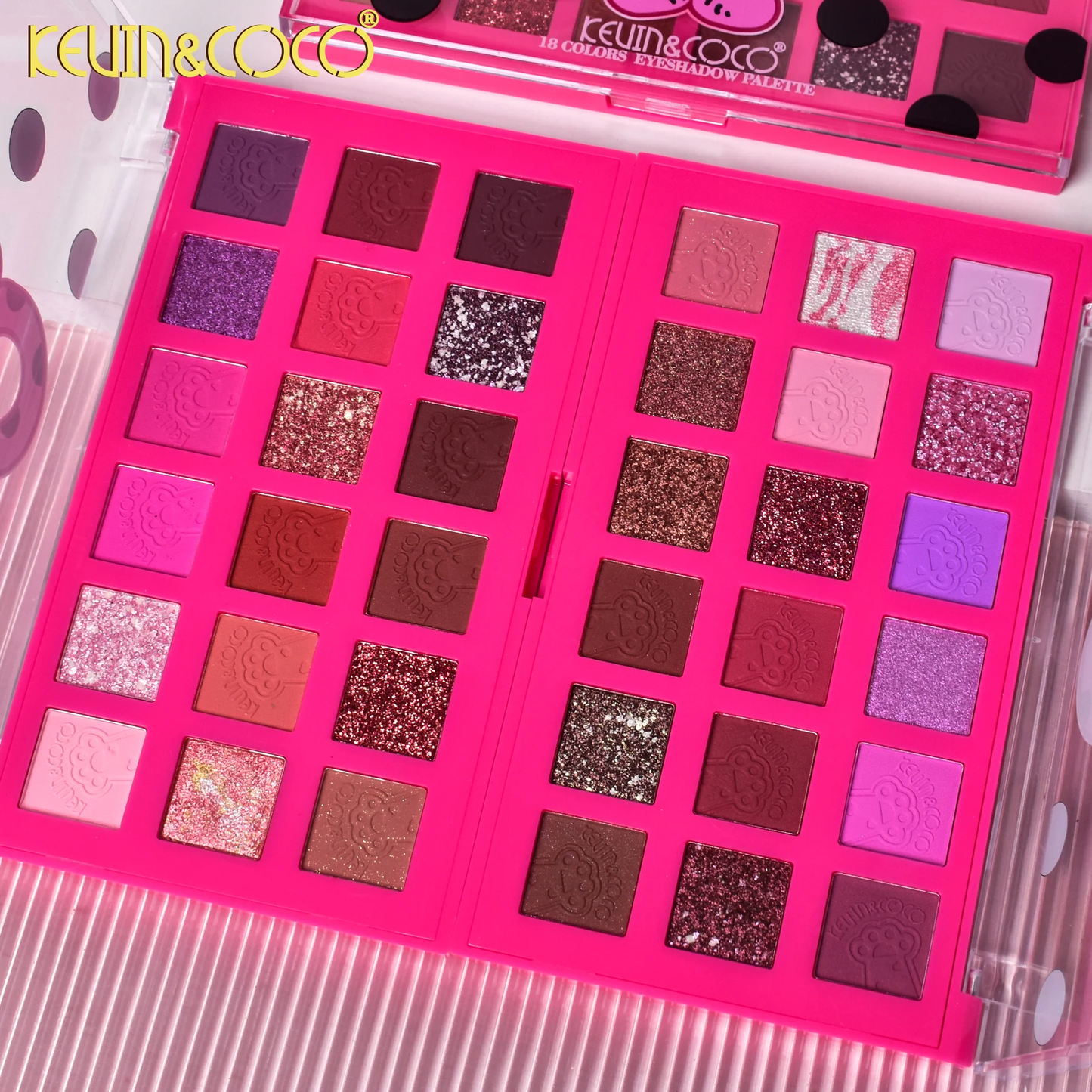 Paleta de sombras de ojos de 18 colores Spotty Kitty